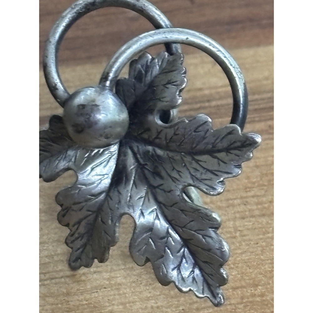 Vintage Sterling Silver Screwback Leaf Earrings - Picture 3 of 9